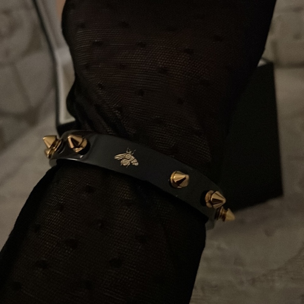 Gucci Watch - Picture 3 of 9